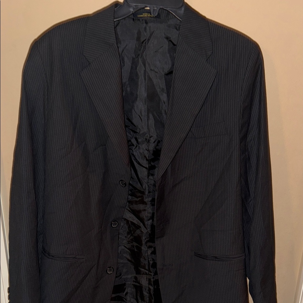 Elegant Black Pinstripe Blazer for Men